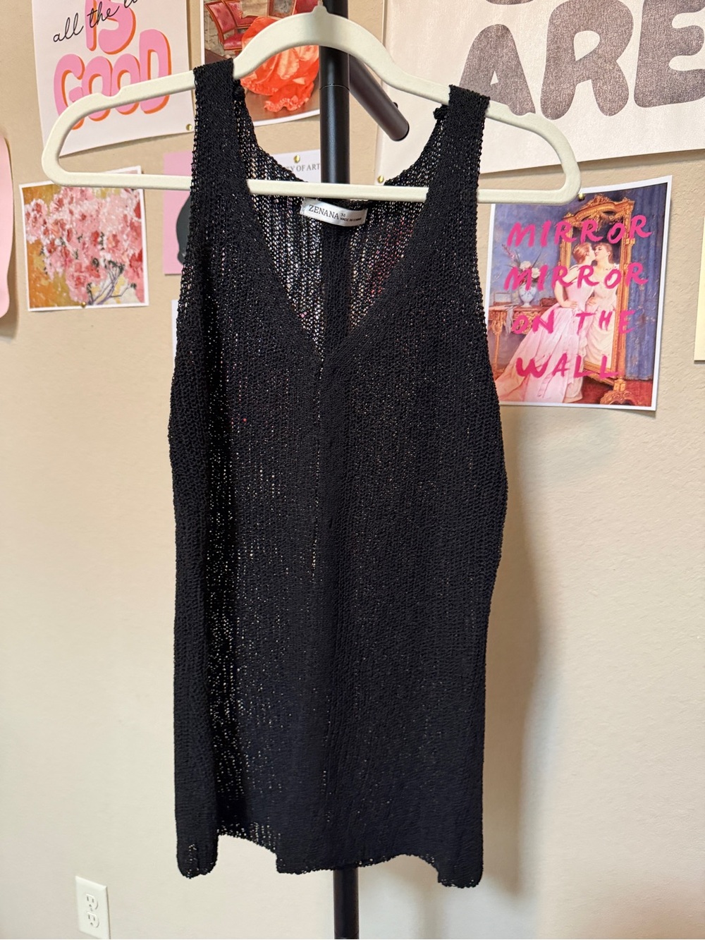NWOT Zenana Black Open Knit Center Slit V-Neck Sweater Tank Top Medium